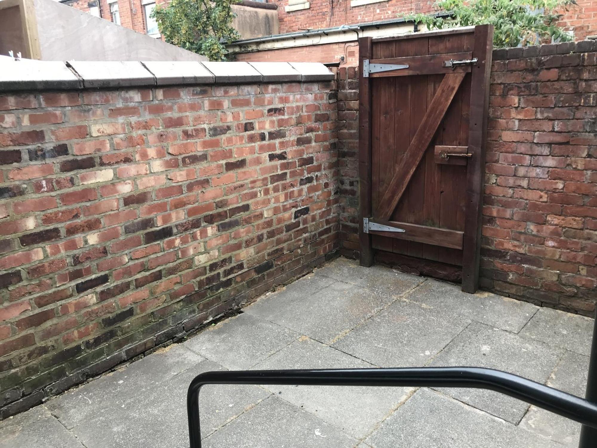 Bright Spacious 3-Bed With Office & Patio, Preston Preston  Exterior photo